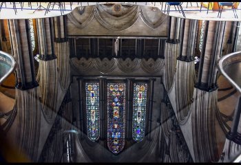 01_OPEN_Font-reflection-Salisbury-Cathedral_Alistair-Gorthy