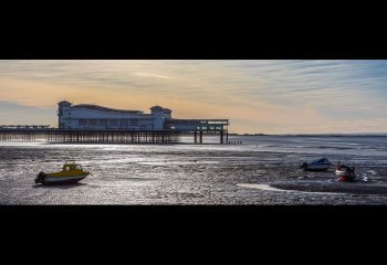 01_Set_Weston-Pier-Side-View_John-Spreadbury