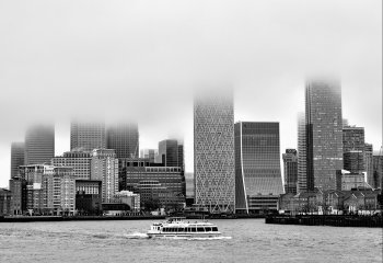 COMMENDED Cloudy-Canary-Wharf Dave Cahill