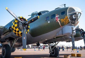 HIGHLY COMMENDED Memphis-Belle Nigel Rogers