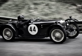 Vintage Racer_Chris Donohoe