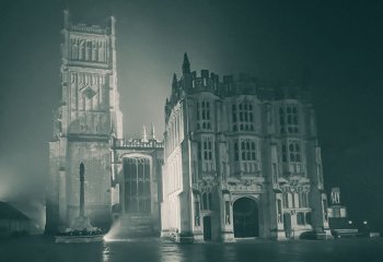 Deserted_Chris-Donohoe