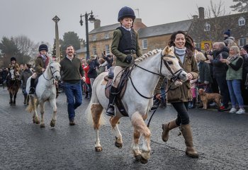 Broadway-Parade_Gary-Gleghorn