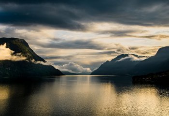 Fjord-Reflections_David-Wallis