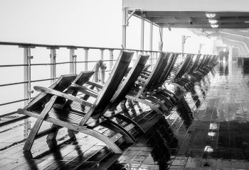 Passengers-in-the-Mist_David-Wallis