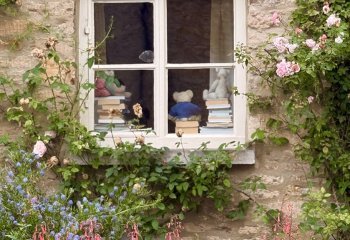 Highly-Commended-A-Glimpse-Of-Childhood_Ruth-Barker