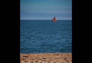 Red-Sails-Chris-Donohoe