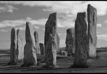 Stones-of-Callanish Val Thomas