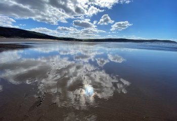 Mirror-Beach Chris Donohoe