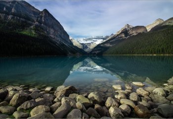 Lake-Louise_Fin-Simpson