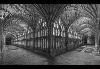 Gloucester-Cathedral-Cloister-Rob-Gorthy