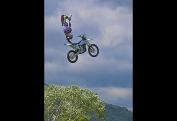 Second_Upside-Down-Right-On-Target_John-Spreadbury-LRPS