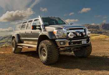 Adventure-Awaits_David-Wallis