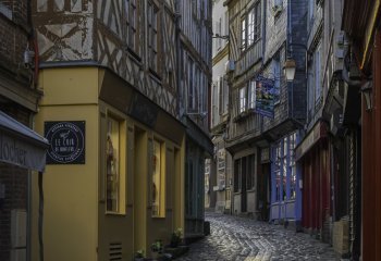 HIGHLY-COMMENDED_Alan-Barker_Honfleur