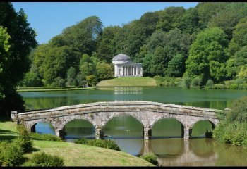 Stourhead-gardens-Alun-Thomas-