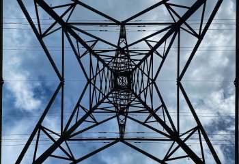 Third-Pylon-Chris-Donohoe