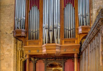 Parish-Church-Organ-Pipes