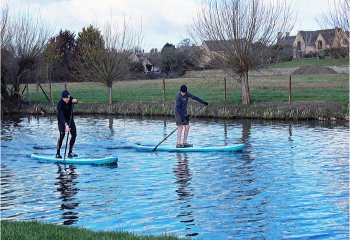 Paddle-Boarding-on-the-Thames-Carol-Thorne